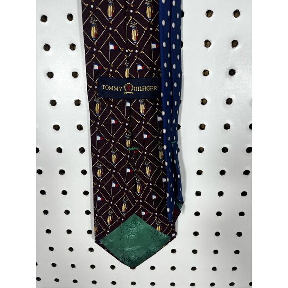 Tommy Hilfiger tie - Picture 4 of 5